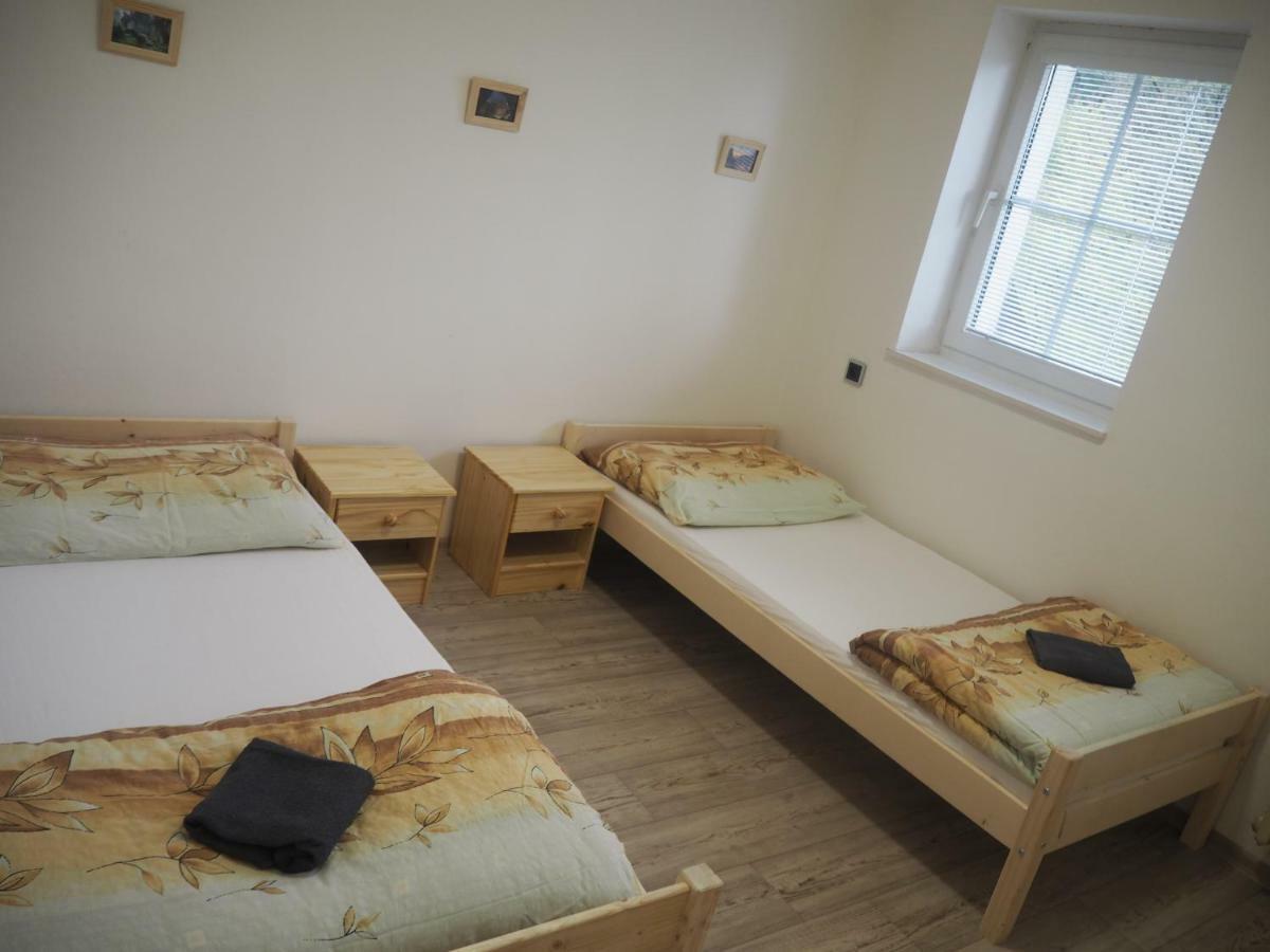 Economy Apartments Ceske Svycarsko Hřensko Exteriör bild