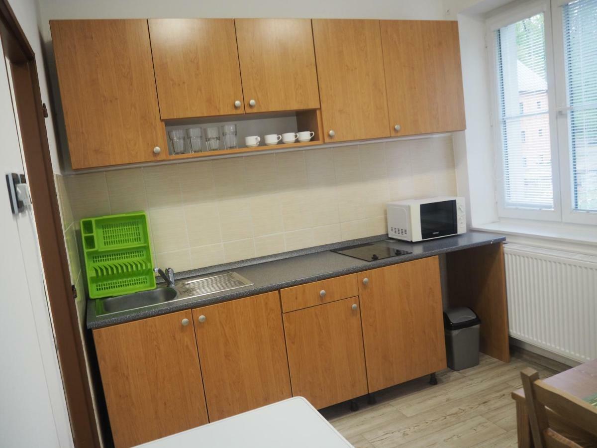 Economy Apartments Ceske Svycarsko Hřensko Exteriör bild